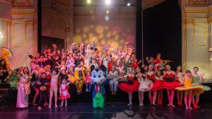 DETSKÝ DIVADELNÝ KARNEVAL