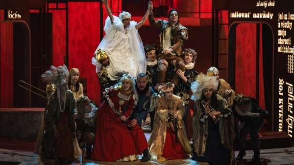 William Shakespeare: ROMEO A JÚLIA / RÓMEÓ ÉS JÚLIA