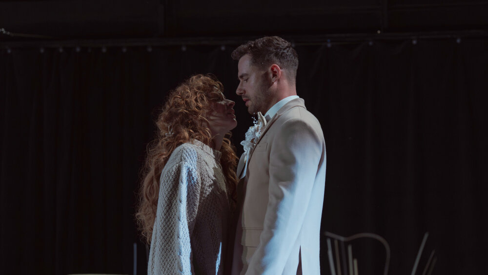 Tana Pauhofova (Hester Swanova), Dusan Ambros(Kartago Kilbride).jpg