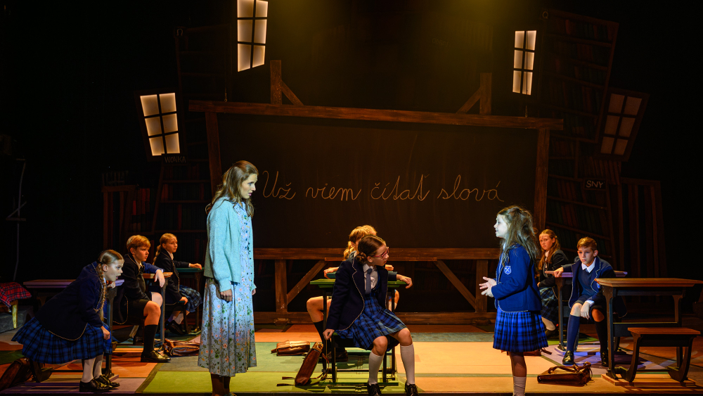 MATILDA, L.Kopuncova Feckova, N. Bulikova, company, foto R.Tappert.jpg
