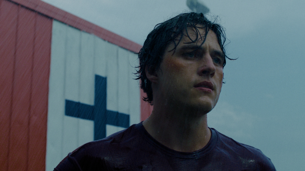 POSLEDNA_SEZONA_STILL_001.jpg