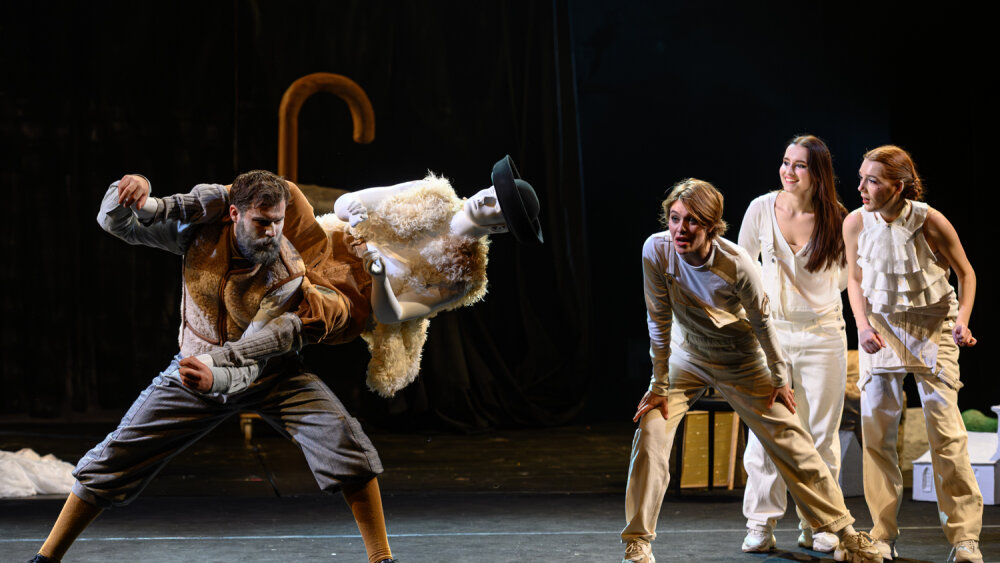 untitled shoot-0554-Enhanced-NR.jpg