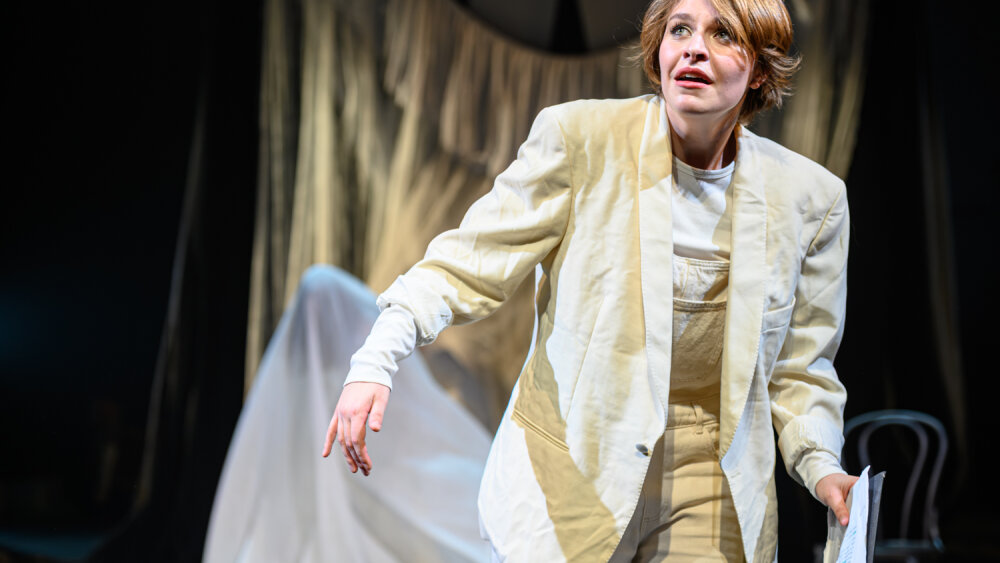 untitled shoot-0800-Enhanced-NR.jpg