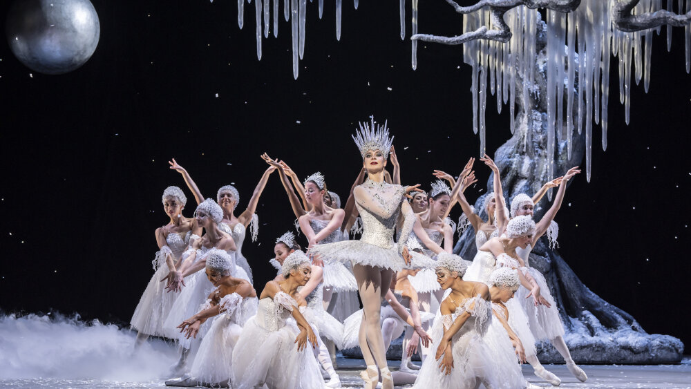 Dance - English National Ballet dancers in Aaron S. Watkin and Arielle Smith_s Nutcracker © Johan Persson (8).jpg.jpg