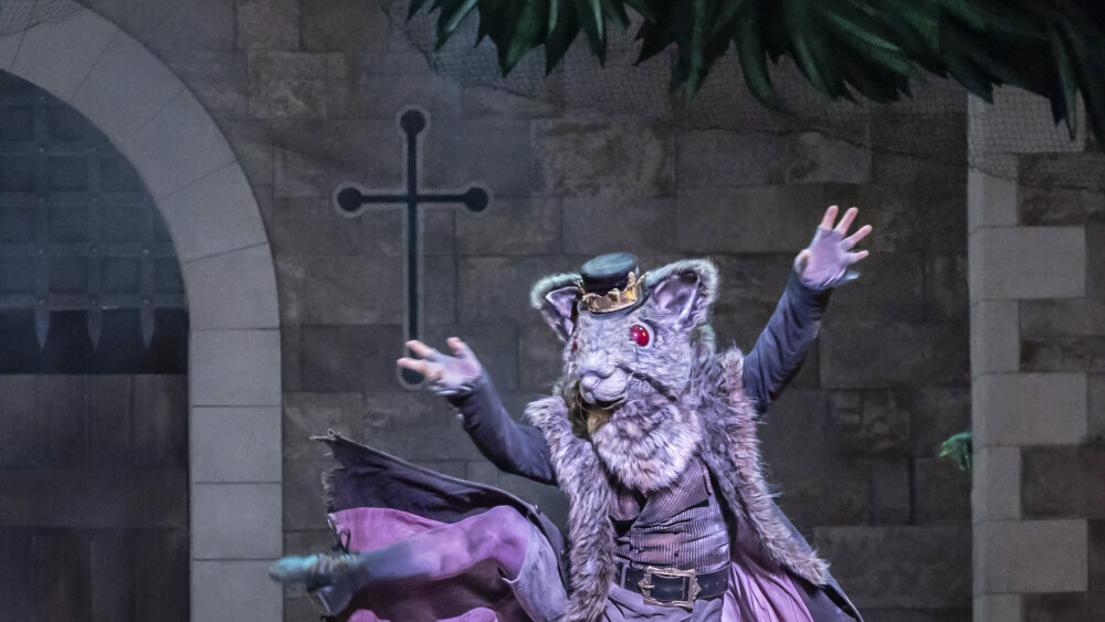 James Streeter as the Rat King in Aaron S. Watkin and Arielle Smith_s Nutcracker © Johan Persson.jpg.jpg
