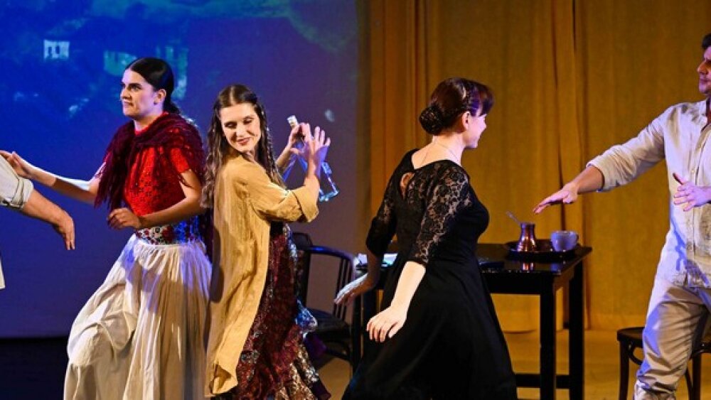 V Adamovom ruchu.jpg