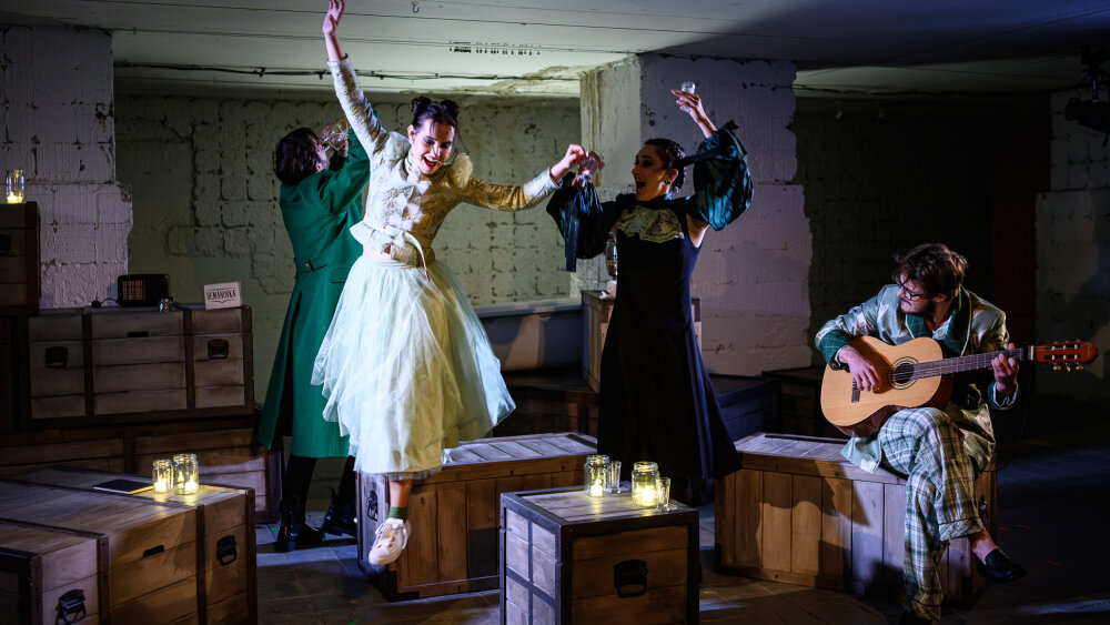 DPOH, Tri sestry, foto Robert Tappert 4.jpg