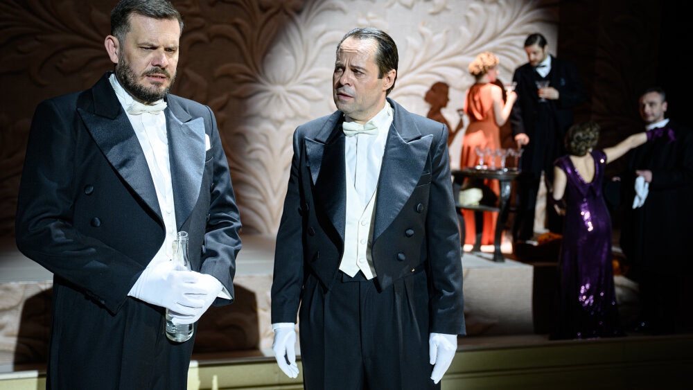 zľava Miroslav Beňuš, Martin Hronský.jpg