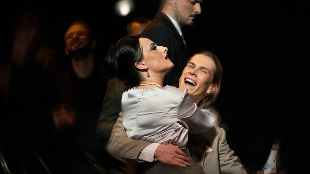 traviata%20web%20%289%29.jpg