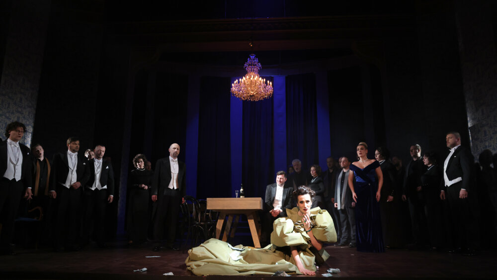 2traviata%20web%20%281%29.JPG