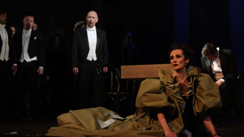 2traviata%20web%20%2811%29.JPG
