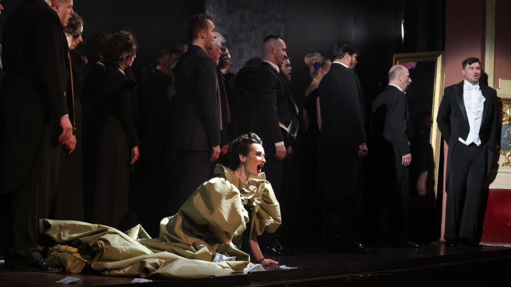 2traviata%20web%20%2812%29.JPG