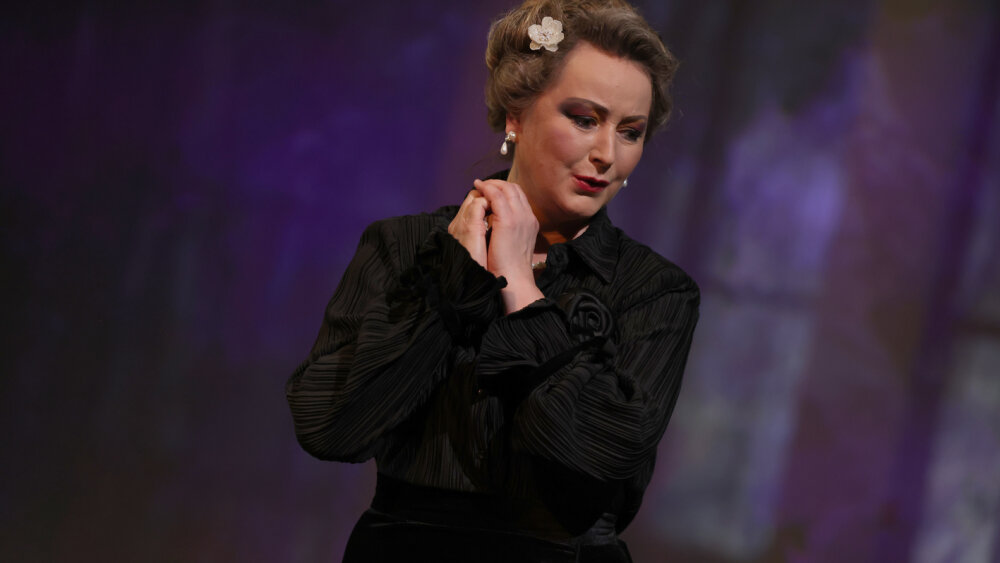 2traviata%20web%20%2819%29.JPG