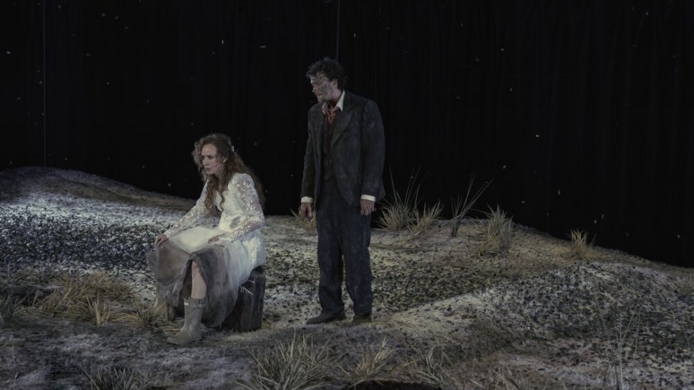 tana_pauhofova_hester_swanova_marek_mraz_duch_josepha_swana_0.jpg