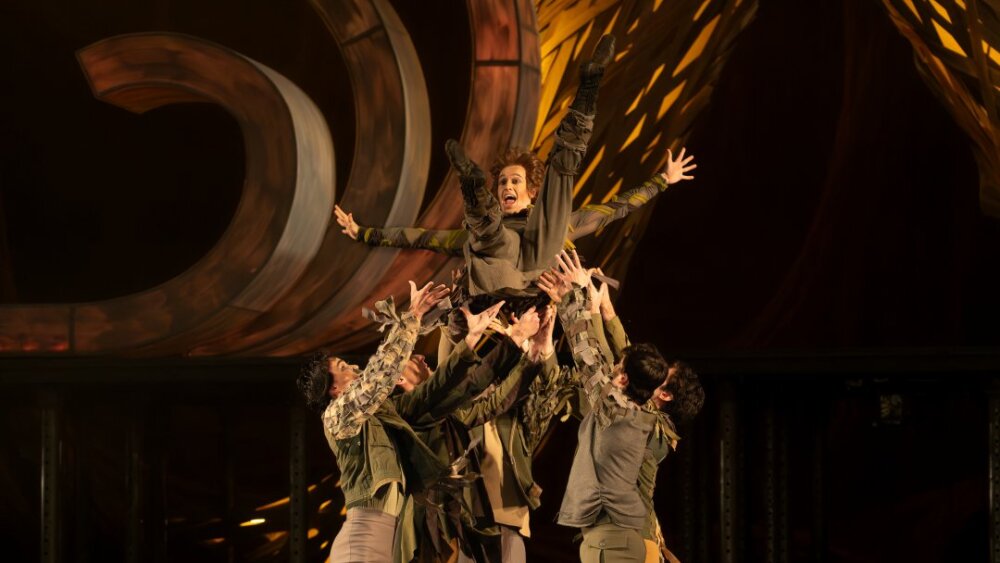 peter_pan_wisse_scheele_a_strateni_chlapci.jpg