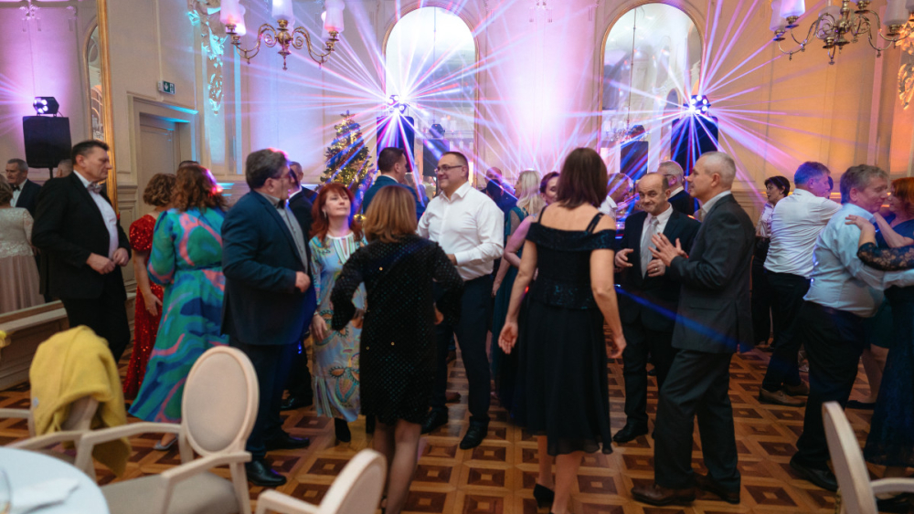 img_ea5fba321f3d3ef7ee9a670e3e8ba7f1.jpg