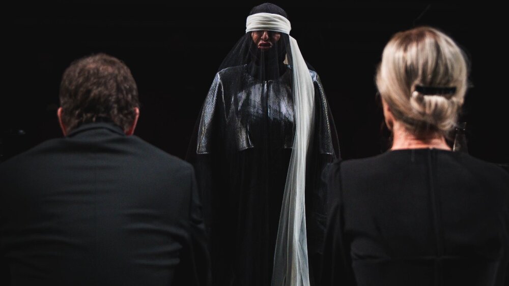 Obrázok v galérií - ona%20hovori%20on%20hovori%20%282%29.jpg