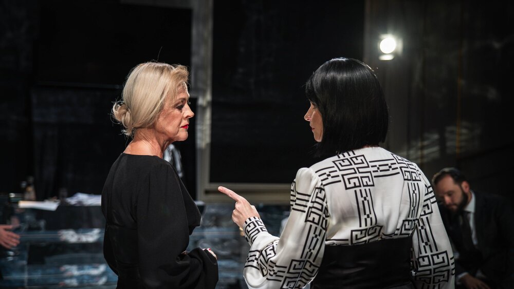 Obrázok v galérií - ona%20hovori%20on%20hovori%20%2813%29.jpg