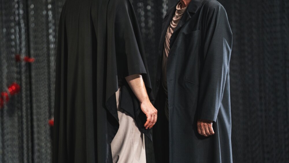 Obrázok v galérií - dievca%20na%20oltari%20%2812%29.jpg