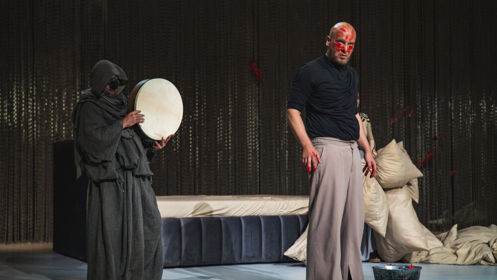 Obrázok v galérií - dievca%20na%20oltari%20%2816%29.jpg