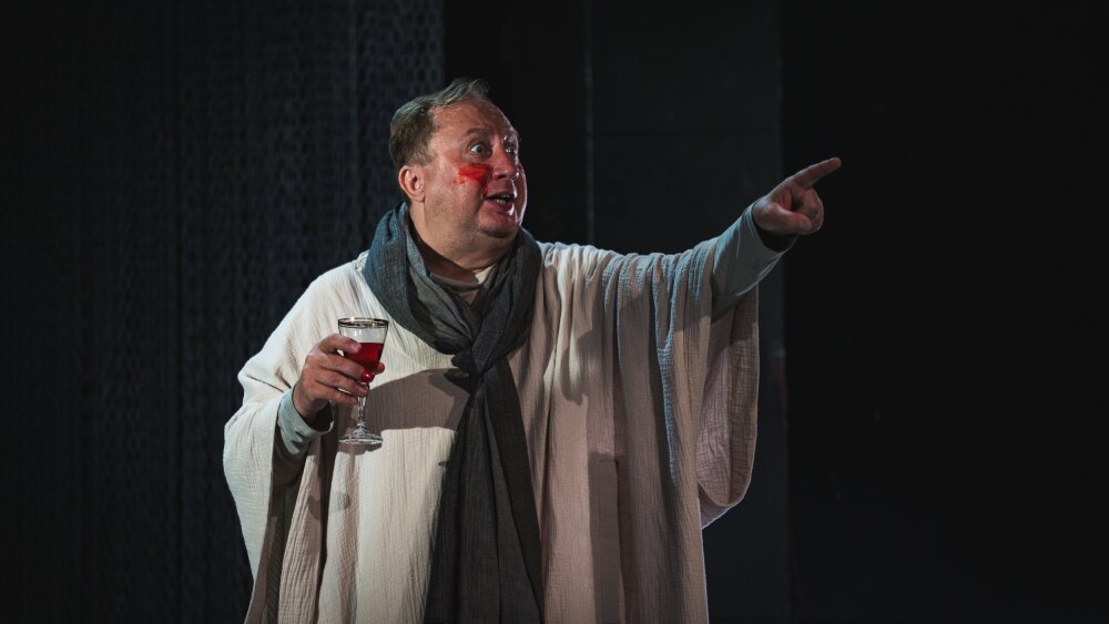 Obrázok v galérií - dievca%20na%20oltari%20%2821%29.jpg