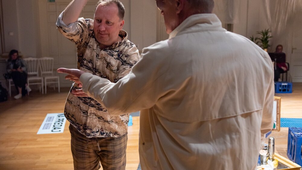 Obrázok v galérií - idioti%201%20vyber%20%285%29.jpg