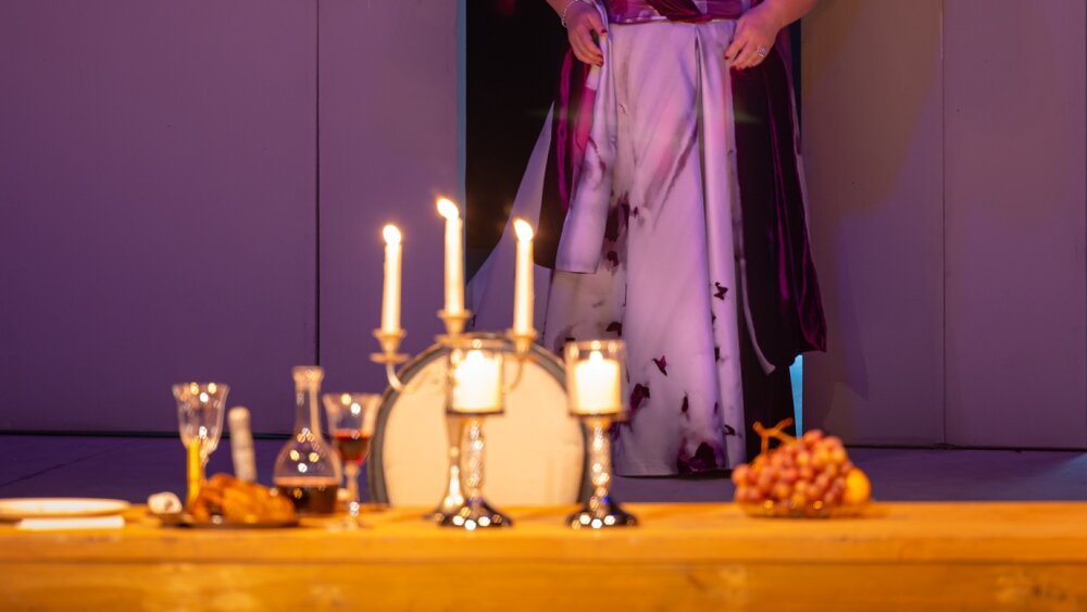 Obrázok v galérií - Eli%C5%A1ka%20Weissov%C3%A1%20-%20Tosca%20%28photo%20by%20Joseph%20Mar%C4%8Dinsk%C3%BD%29.jpg