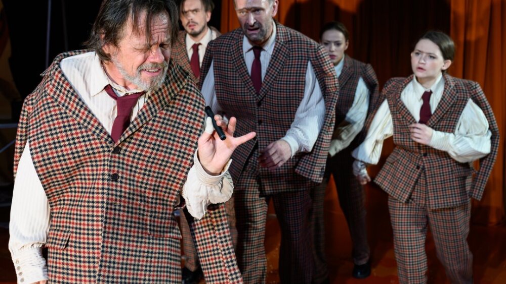 Obrázok v galérií - robert_roth_bartolomej_slzicka_tomas_mastalir_valizlost_mataj_daniel_zulcak_sucasnik_barbora_andresicova_daniela_viktoria_suplatova_sucasnik.jpg