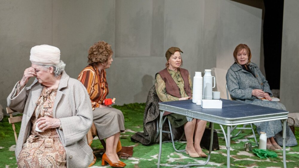 Obrázok v galérií - bozidara_turzonovova_sally_emilia_vasaryova_pani_jarretova_kamila_magalova_lena_anna_javorkova_vi.jpg