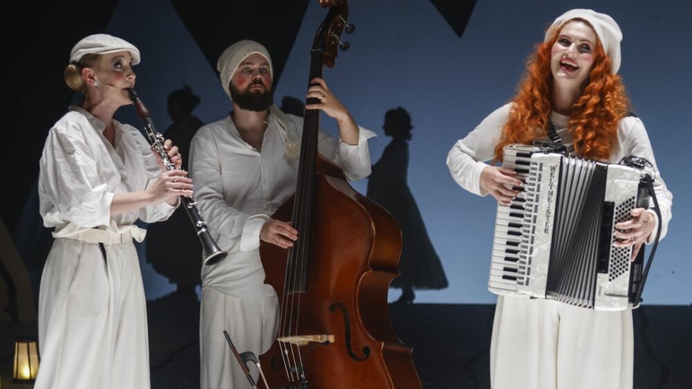 Obrázok v galérií - martina_kamenska_november_michal_selep_december_marcela_cmorejova_oktober.jpg