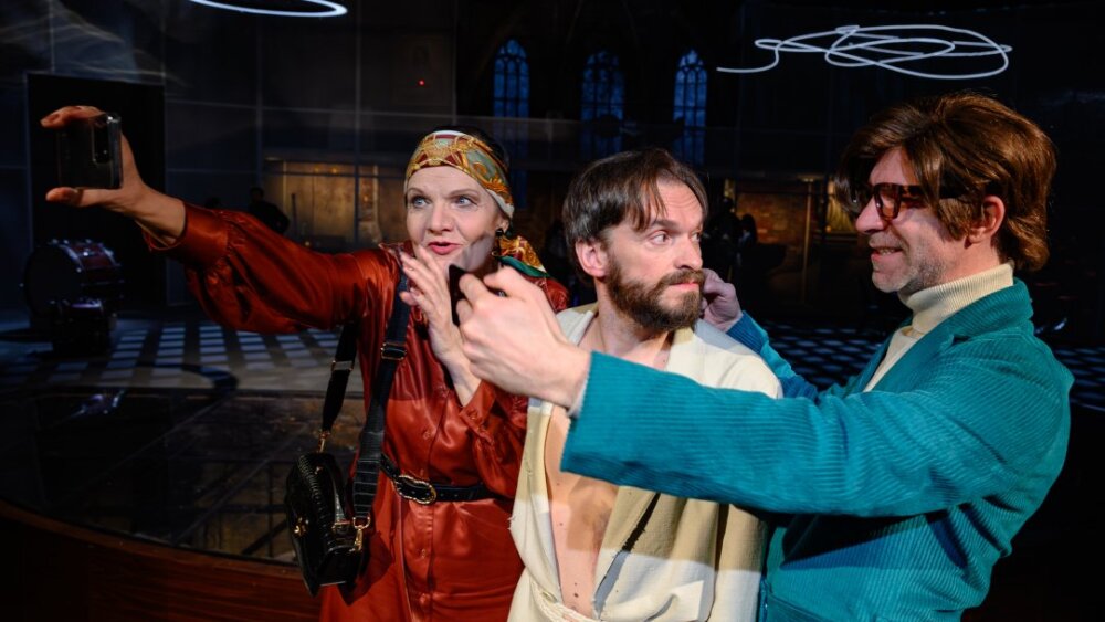 Obrázok v galérií - jana_olhova_france_garibaldiova_martin_salacha_daniel_coulombe_ondrej_koval_romeo_miroir.jpg