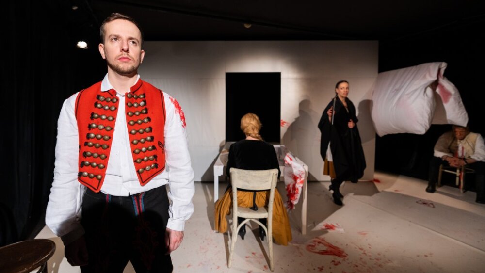 Obrázok v galérií - peter_ondrejicka_monika_hilmerova_barbora_andresicova_richard_stanke.jpg