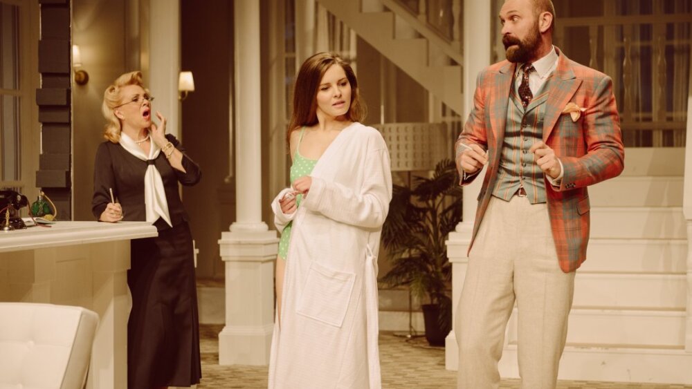 Obrázok v galérií - zdena_studenkova_pani_bixbyova_monika_horvathova_diana_azizova_tomas_mastalir_don_carlos.jpg