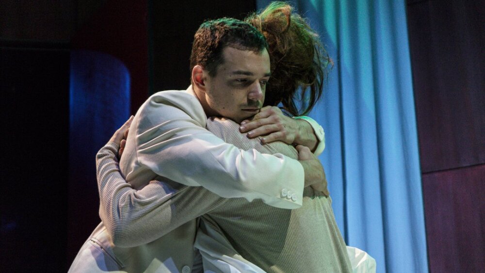 Obrázok v galérií - david_hartl_syn_zuzana_fialova_matka.jpg