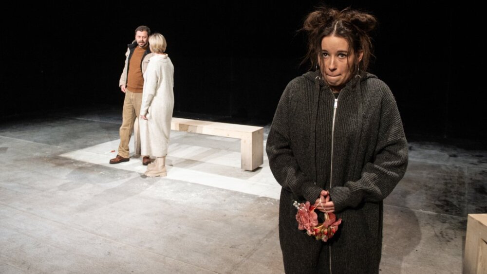 Obrázok v galérií - alexander_barta_attila_monika_hilmerova_irena_anezka_petrova_rozi.jpg