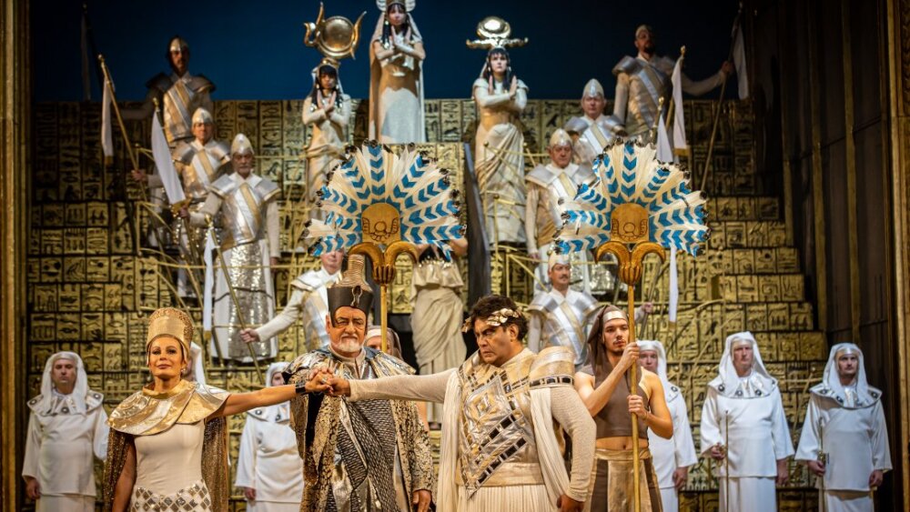 Obrázok v galérií - 6-monika_fabianova_amneris_jan_galla_egyptsky_kral_rafael_alvarez_radames.jpg