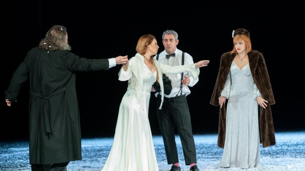 Obrázok v galérií - jozef_benci_eva_hornyakova_filip_tuma_andrea_vizvari_foto_juraj_zilincar.jpg