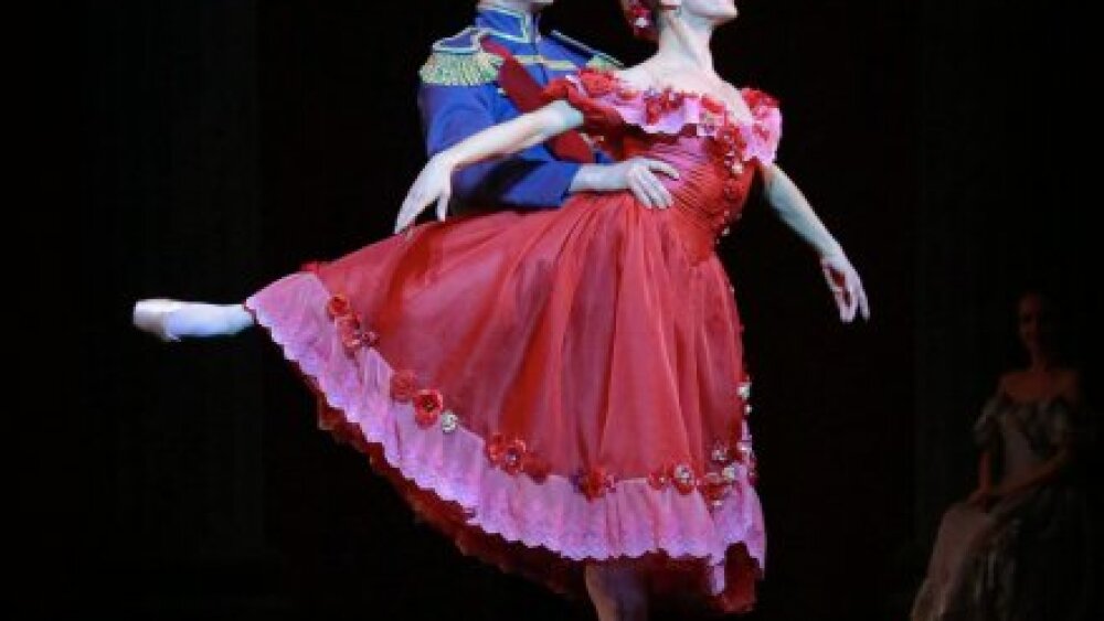 Obrázok v galérií - romina_kolodziej_tatiana_a_mergim_veselaj_gremin_foto_filip_manca_0.jpg