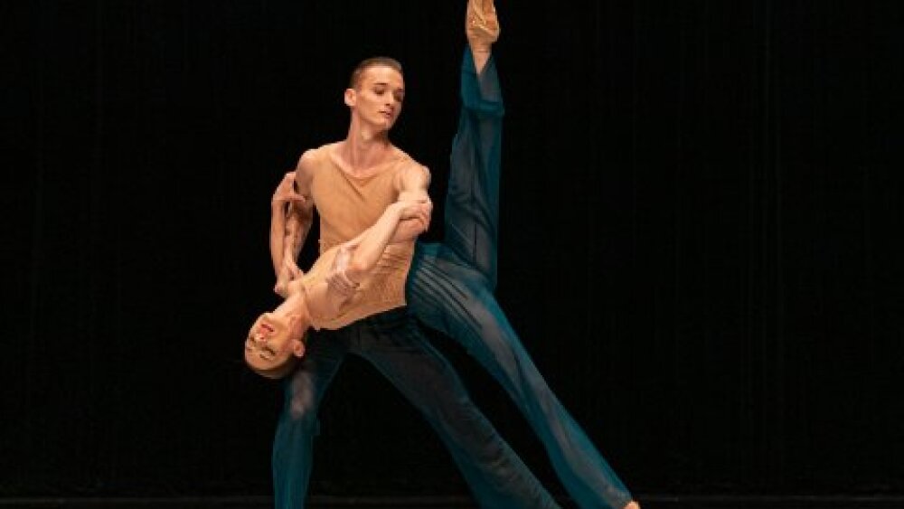 Obrázok v galérií - entropy_romina_kolodziej_adrian_szelle_0.jpg