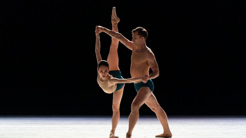 Obrázok v galérií - entropy_olga_chelpanova_viacheslav_krut_2.jpg