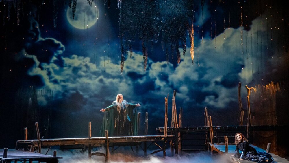 Obrázok v galérií - 8_peter_mikulas_vodnik_eva_hornyakova_rusalka.jpg