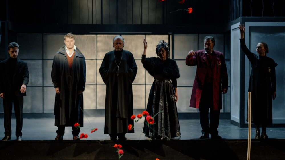 hamlet_inscenacia_115-1030x685.jpg