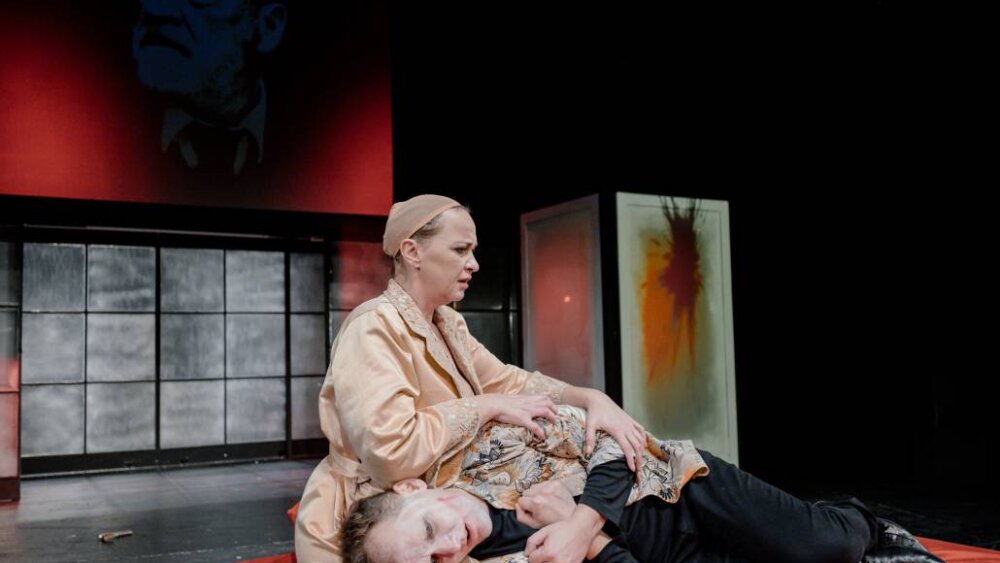 hamlet_inscenacia_214-1030x688.jpg