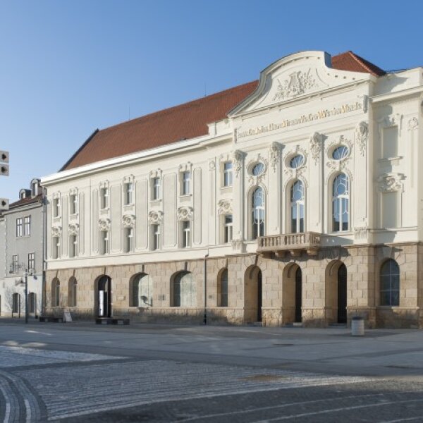 Divadlo Jána Palárika