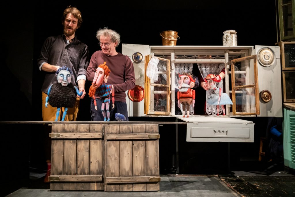 Predstavenie Bratislavského bábkového divadla Popolvár