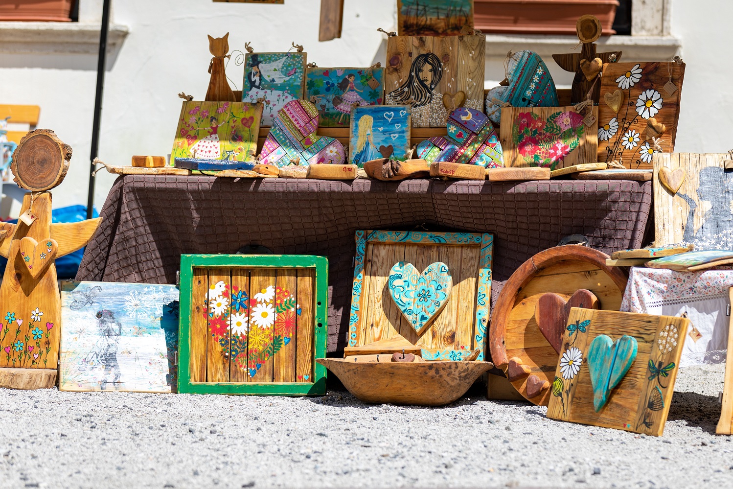 trhy na hrade Červený kameň