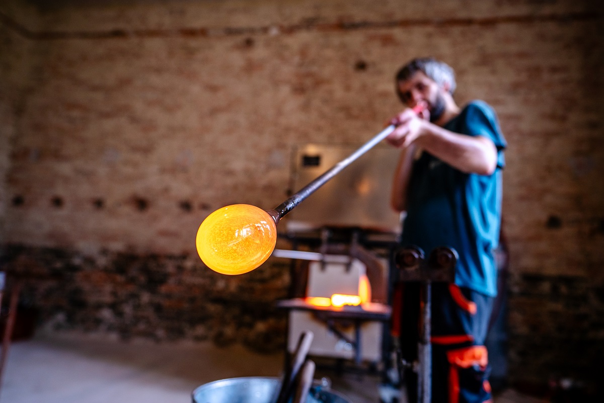 sklárska pec v Starej škole Kokava