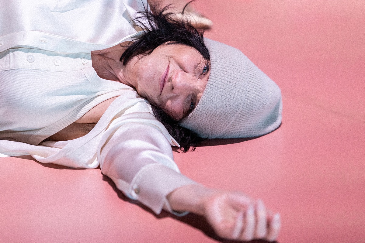 fotografia z inscenácie Duchovia sú tiež len ľudia