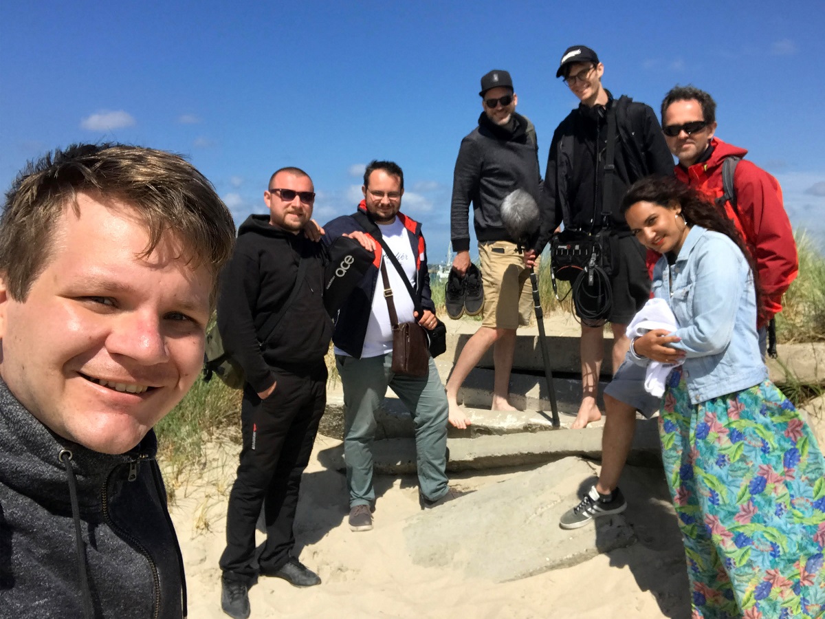 Režisér Daniel Dluhý a štáb filmu Alenka a zázrak z cudzej krajiny