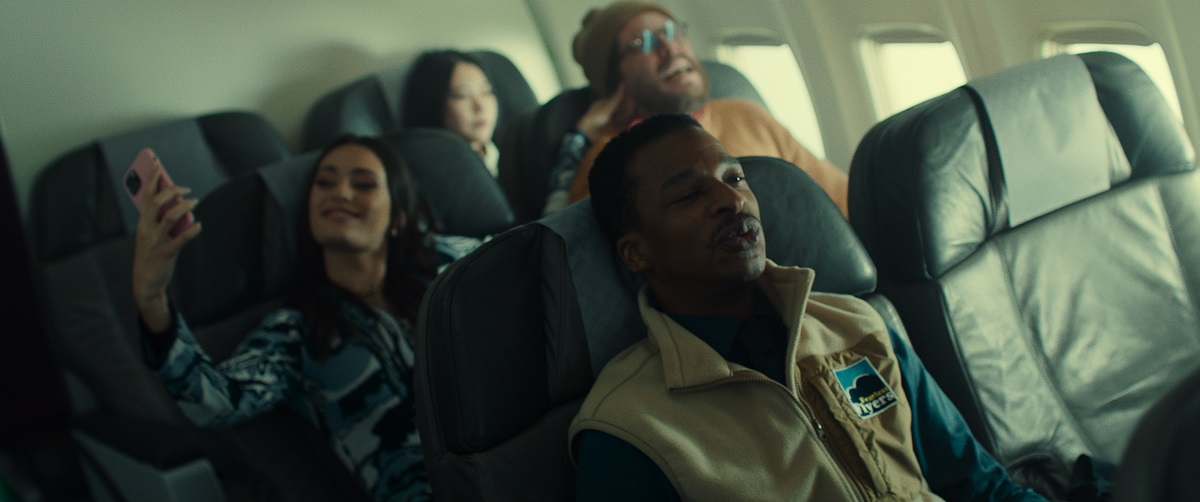 vystrašení cestujúci v lietadle